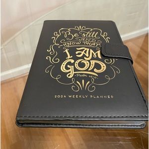 New Journal With Leader Cover And Zipper “BE STILL AND KNOW THAT I AM GOD “